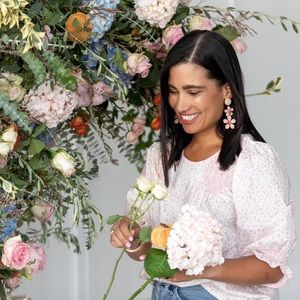 NWT Dondolo Floral Fall Top